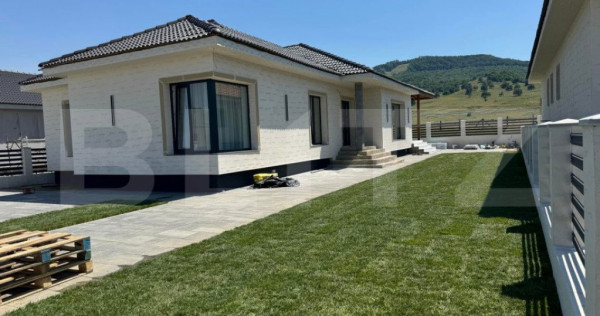 Casă 3 dormitoare, 120 mp utili, 500 mp teren - zona unirea