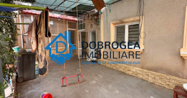 Zona centrala- casa 4 camere teren 448 mp