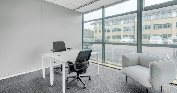 Abonamente flexibile pentru birouri în regus charles de gaulle plaza