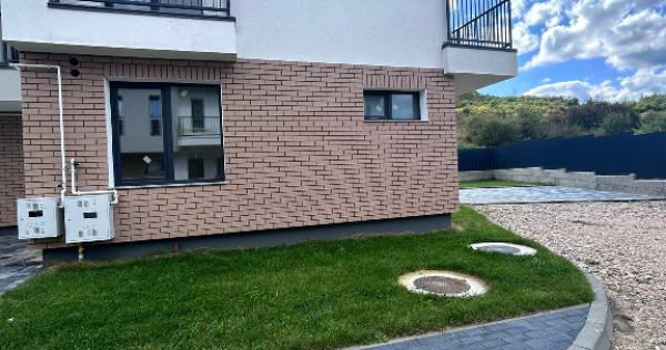 Casa tip triplex de vanzare
