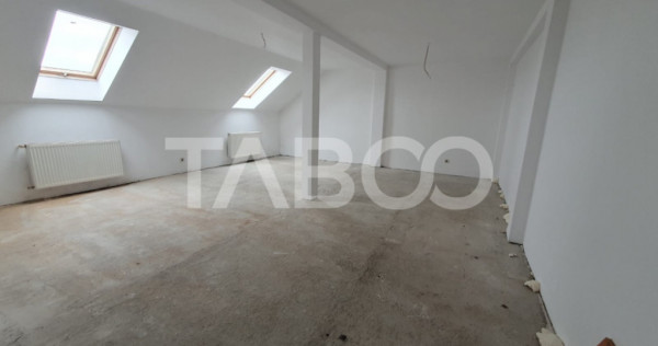 Apartament 3 camere decomandat etaj 5 zona negoiu 80 mp util