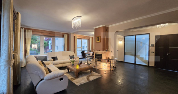 Vile cu piscina exclusivista de vanzare in zona grand hote