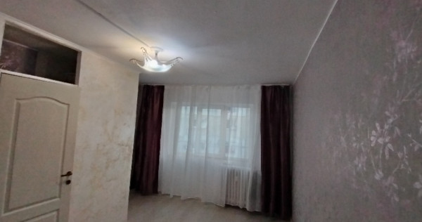 Proprietar vand garsoniera 17m