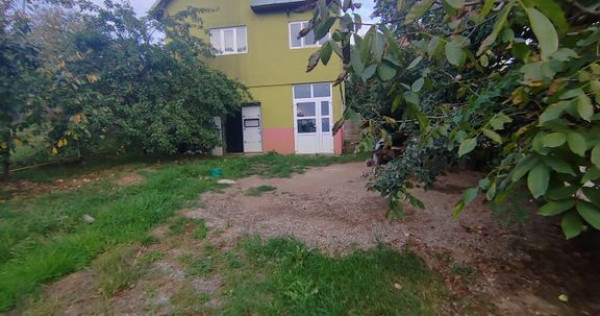 Casa - 24 ari de teren - valea ghinzii