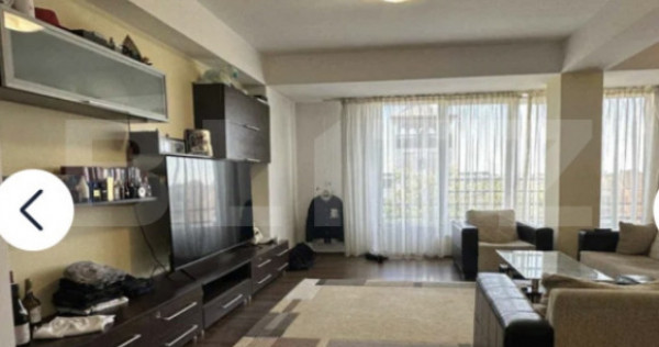 Apartament cu 3 camere, 100 mp, zona semicentrală