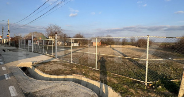 Teren intravilan 918 mp, deschidere 28 m – utilități la