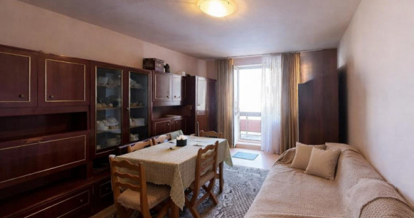Tur 3d! apartament 4 camere,2 balcoane,2 bai,zona centrala a