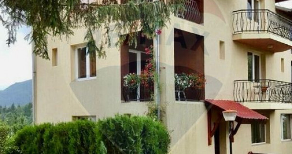 Vilă cu 8 camere cu vedere panoramica la muntii bucegi
