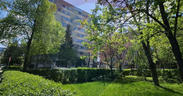Garsoniera astra- soarelui 10- brasov/ de vanzare