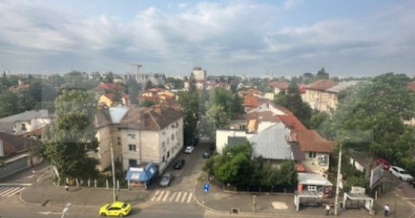 Apartament de vanzare, cu 2 camere, 58 mp, zona domenii