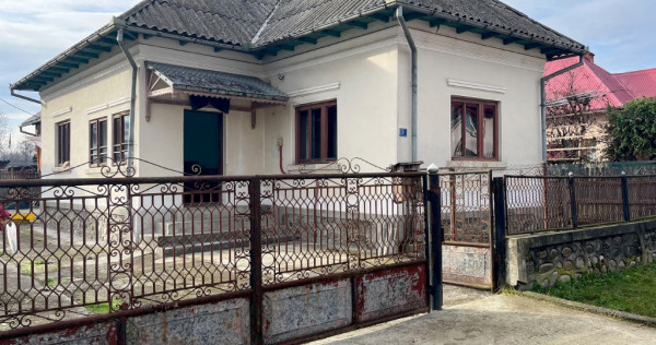 Vand casa in comuna pietrosani, arges