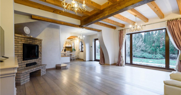 Casa spatioasa cu gradina si garaj, sanpetru, brasov