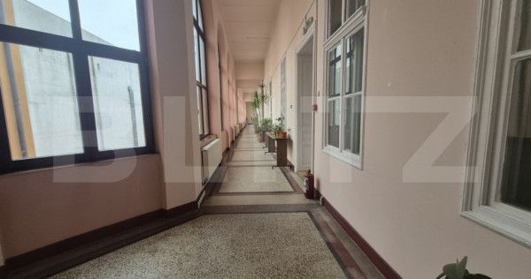Birou de inchriat, 93 mp, zona ultracentrala