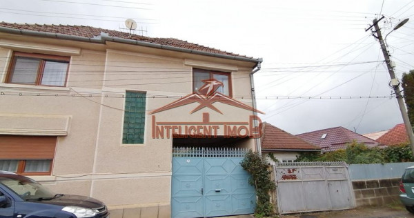 Casă cu 3 camere, in fagaras cartierul ion creanga