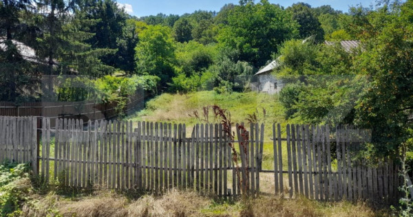 Teren intravilan, 1195 mp, zona bascov