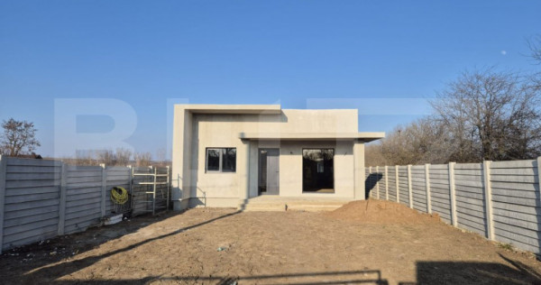 Casa parter, 80 mp utili, 528 mp teren, robanesti