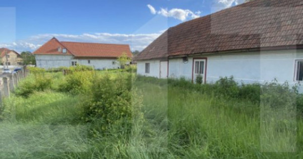 Teren intravilan, de vanzare, 680 mp cu casă demolabilă, z