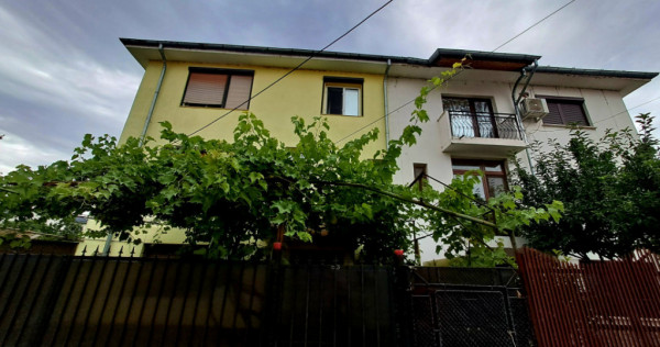 Comision 0% casa p+2 , 226 mp utili , 245mp teren