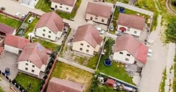 Casă modernă, 3 dormitoare, birou 135, mp utili, teren 423