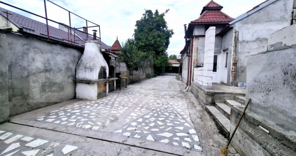 Casa individuala,110 mp utili ,600mp teren, situata in dambu