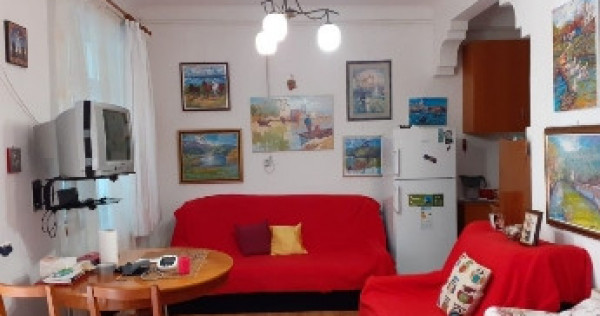 Casa la curte, zona ion mihalache, 134 mp
