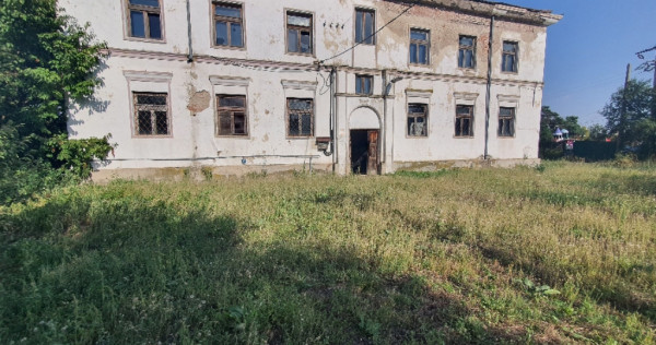 Clădire situată în filipesti de padure, p+e+m, 580 mp utili