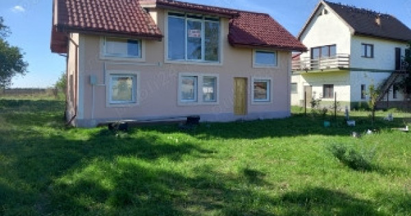 Propietar schimb cu apartament decomandat