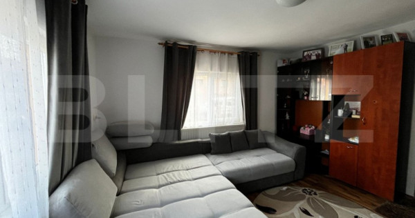 Casa de vanzare, cu 4 camere, 120 mp, bistrita