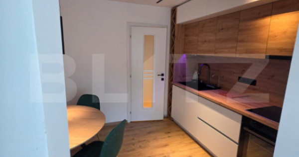 Apartament de vanzare, cu 2 camere, 56 mp, zona independente