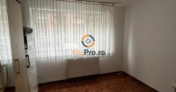 Garsoniera la parter zona umt