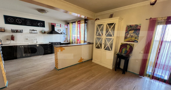 Vilă spațioasă cu mansardă, curte proprie și istoric cu