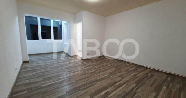 Garsoniera de vanzare 27 mp parter zona tudor vladimirescu