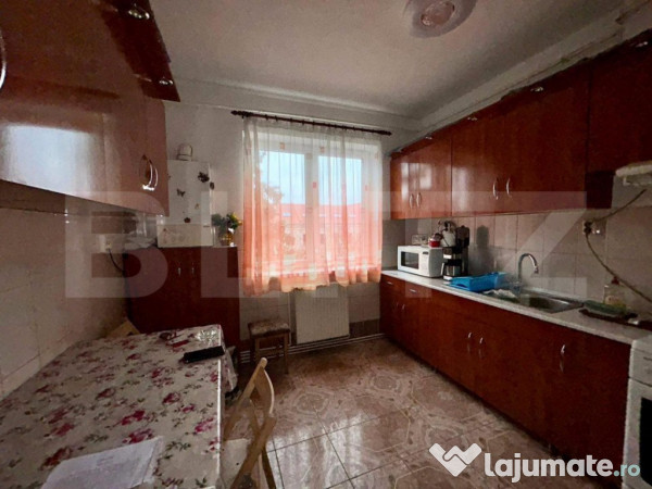 Apartament ultracentral cu 2 camere etaj 4 mobilat si utilat