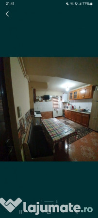 Vând apartament direct de la proprietar