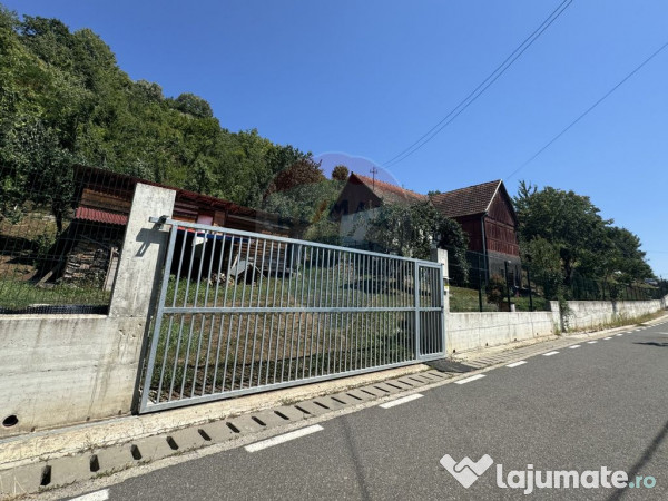De vanzare casa cu teren 3500mp priveliste superba