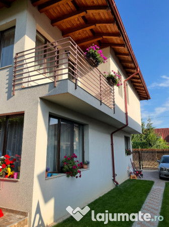 Casa 5 camere, suprafață 120 mp, teren 250 mp, strada someșului