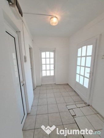 apartamente de vanzare lipova