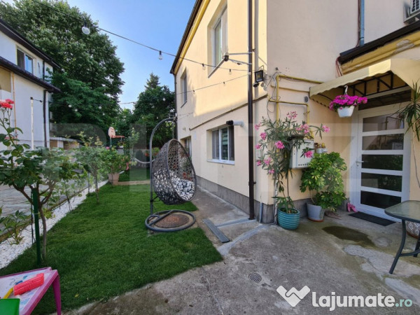 Casă cu 3 camere, 75 mp, zonă central