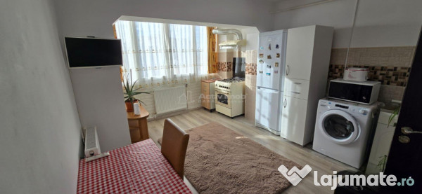 Apartament - 58 mp - 2 camere - Zamca