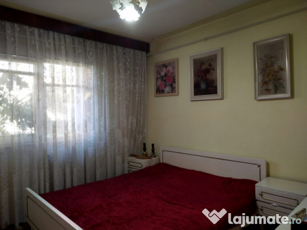 Apartament 3 camere decomandat - Palas Mall