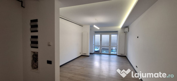 2 Camere + Gradina 39 M.p. + Boxa | Bloc Nou | Zona Crangasi