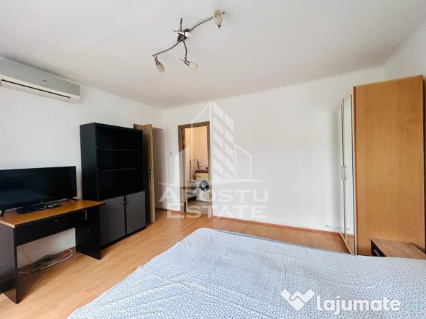 Apartament 2 camere cu loc de parcare si vedere in Piata ...