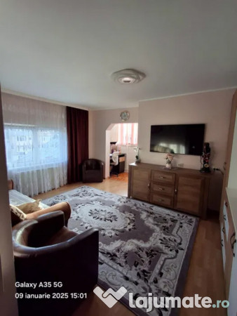 Apartament cu 2 camere Zona Burdujeni - Cuza Voda 2