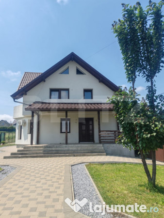 Casă individuală, 200 mp, 9 ari teren, zona ipotești