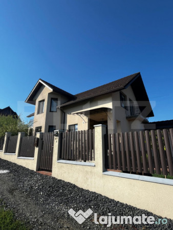 Casă individuală de vânzare, 146 mp utili, teren 500 mp,