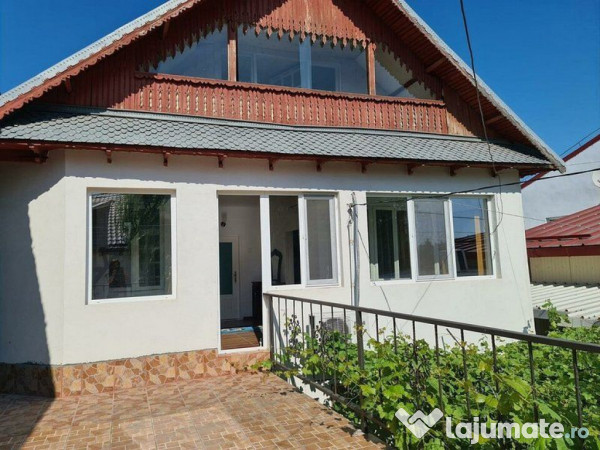 De inchiriat - casa p+1e+m - zona port, langa liceul de m...