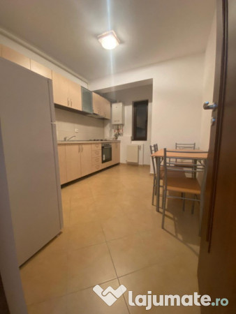 Apartament cu 3 camere, Mobilat si Utilat + Parcare [Metrou]