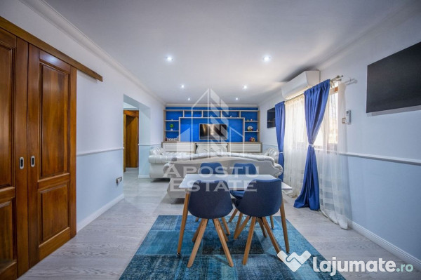 Vila,piscina,teren fotbal,gradina,vegetatie