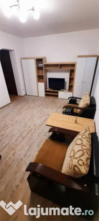 APARTAMENT 3 CAMERE SEMIDECOMANDAT CITY