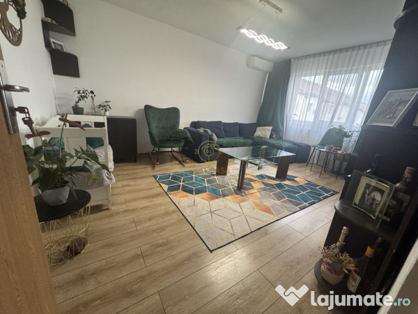 De vanzare Apartament cu 3 camere si 2 bai- Baia Mare